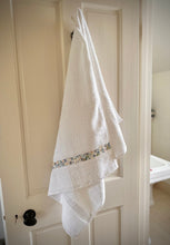 Load image into Gallery viewer, Bath Towel - Blue Aquarium - Nells Archdale