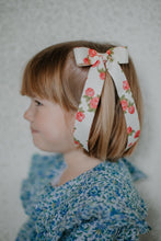 Load image into Gallery viewer, English Rose Bows - Nells Archdale