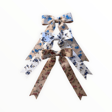 Load image into Gallery viewer, Vintage Rose Bows - Nells Archdale

